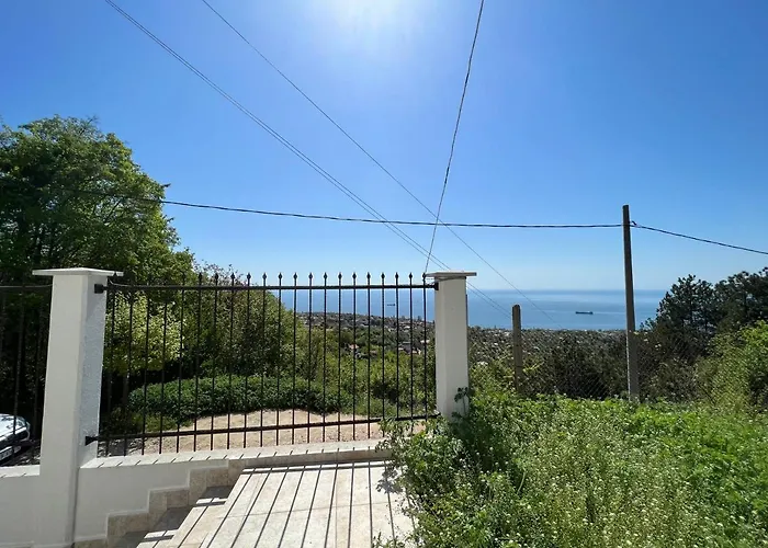 вилекула ゲストハウス ヴァルナ